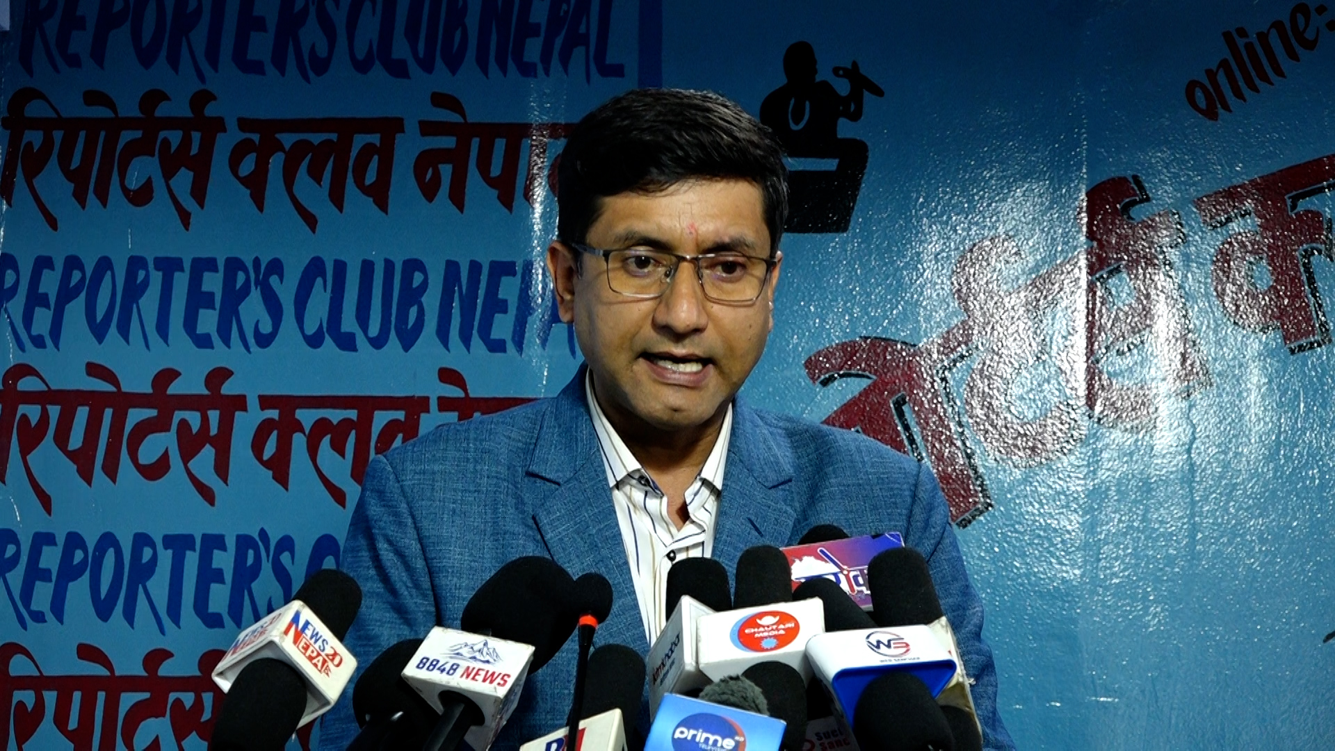 सरकार नियन्त्रणमुखी बाटोमा अघि बढ्यो: सह-महामन्त्री शिवाकोटी