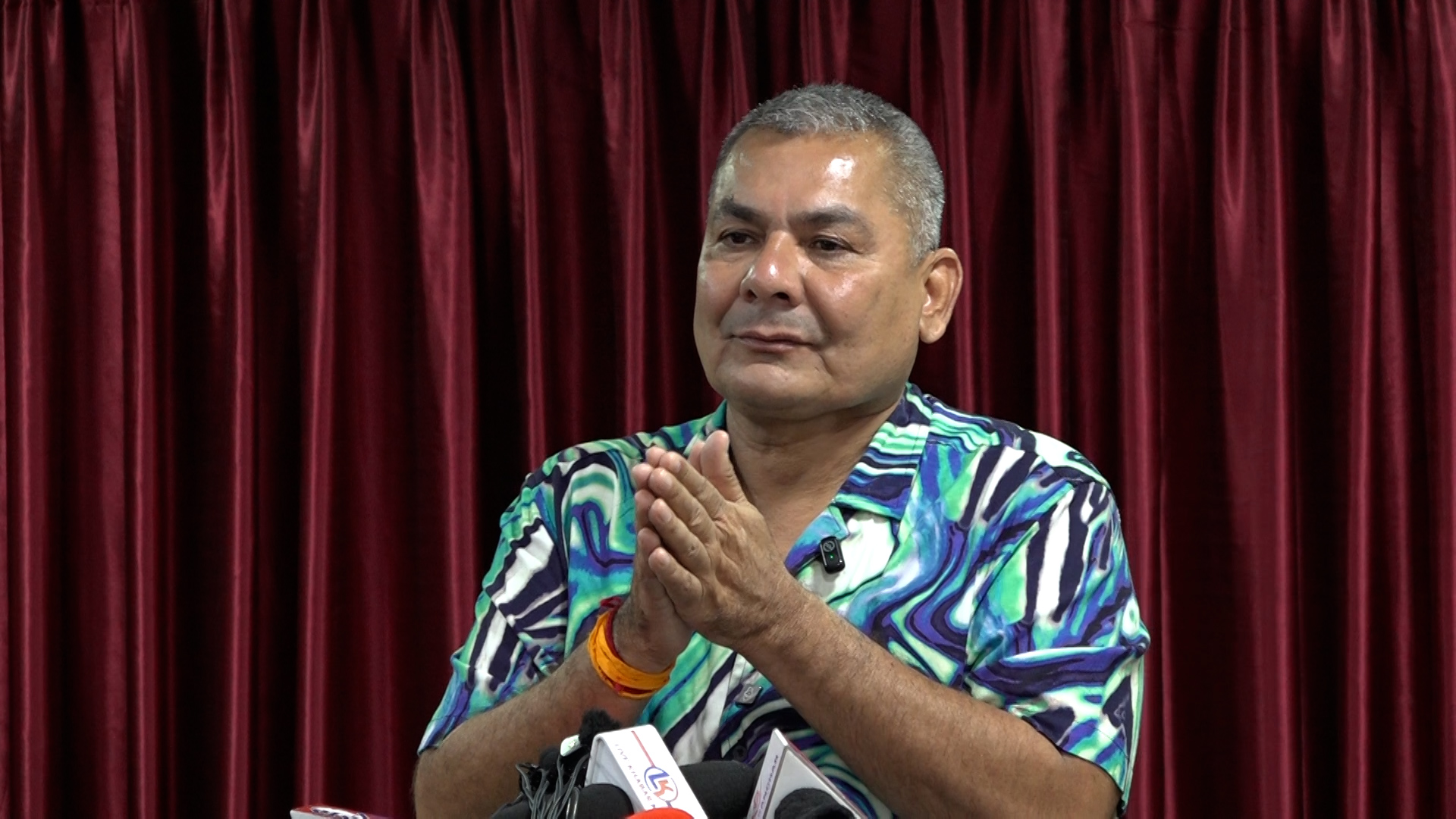 सरकारले मुलुकमा विध्वंस मच्चायो, राजसंस्थाबिना राष्ट्रको रक्षा असम्भव: दुर्गा प्रसाईं