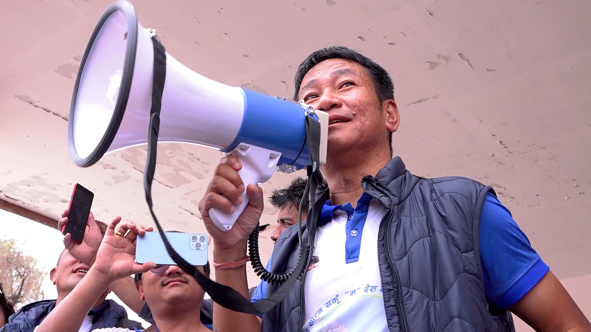 पशुपति क्षेत्रमा हर्क साम्पाङको श्रमदान