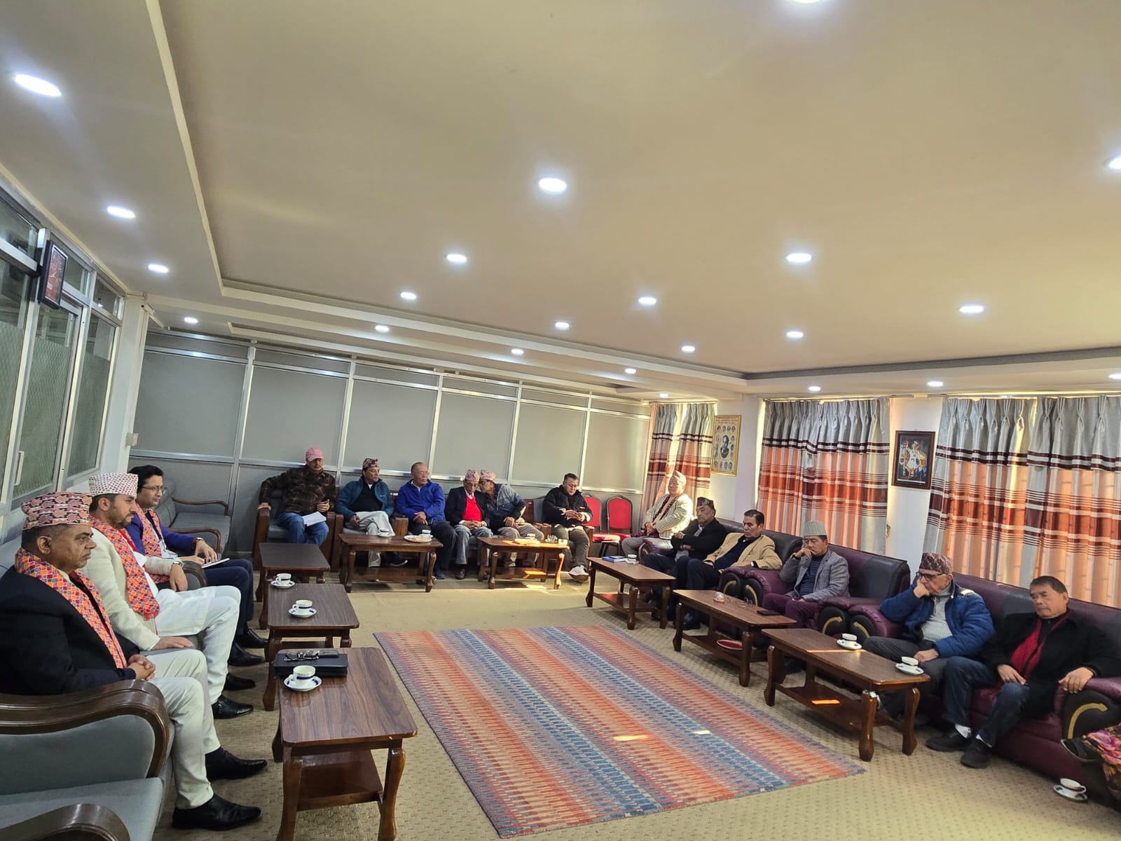 सरकारी टोलीद्वारा राप्रपा पार्टी कार्यालयको अनुगमन