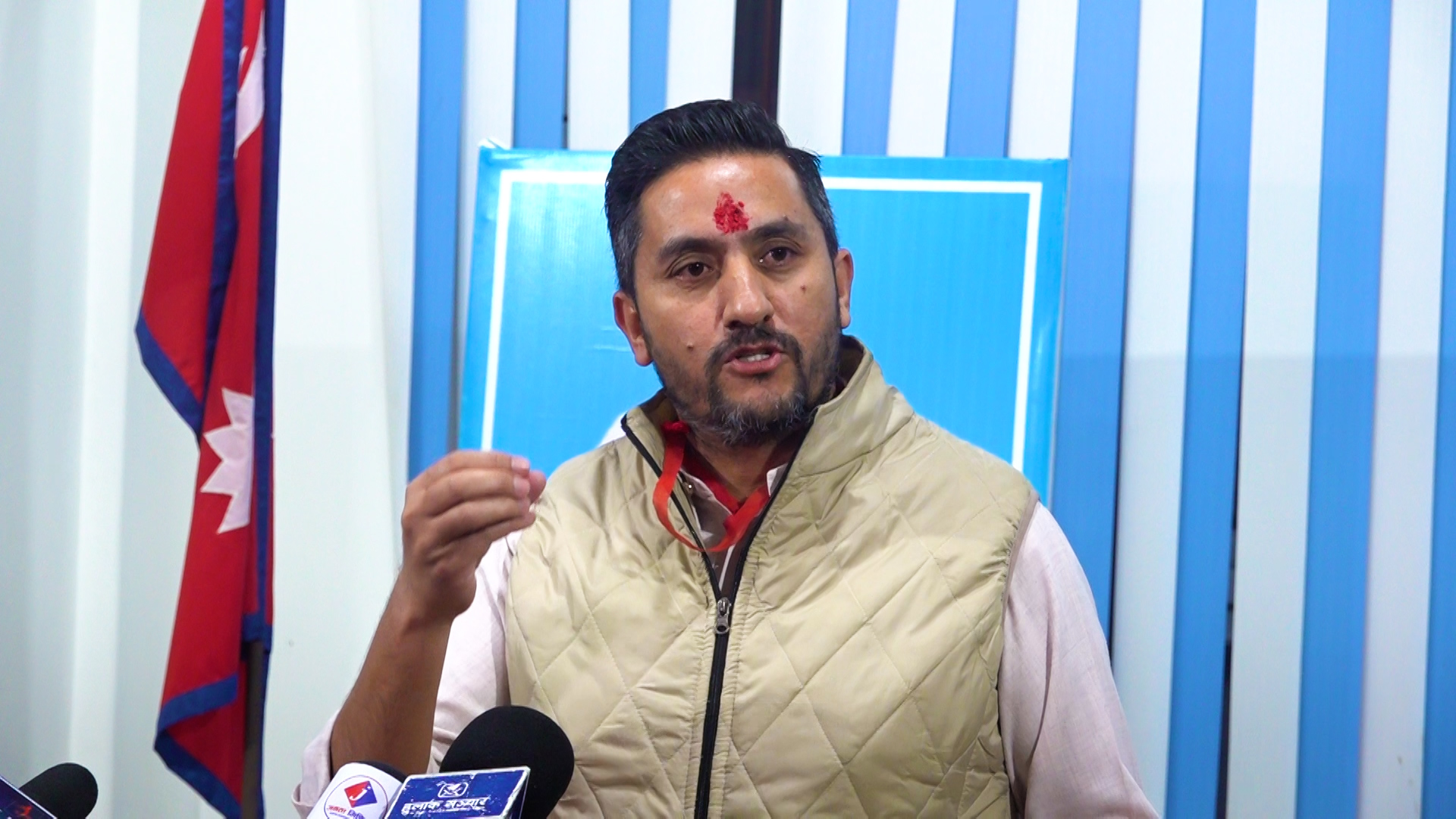 पत्रकारमाथि धरपकड गर्नेलाई कारबाही गर्न सरकारलाई रास्वपाको निर्देशन
