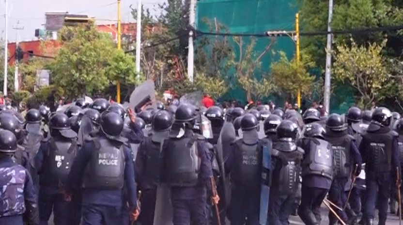 ओली पक्राउको विरोधमा उत्रेका सात प्रदर्शनकारी पक्राउ