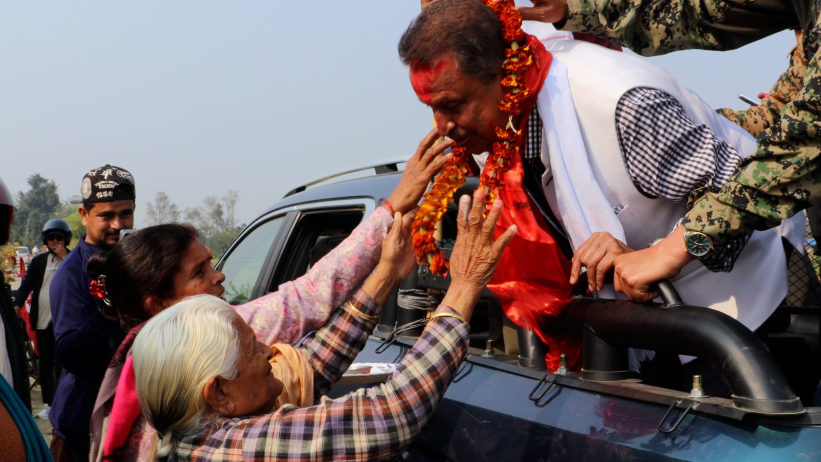 नवलपरासी १ मा विनोद चौधरीलाई चुनावी चटारो, विकास र समुन्नतिका लागि प्रष्ट खाका प्रस्तुत