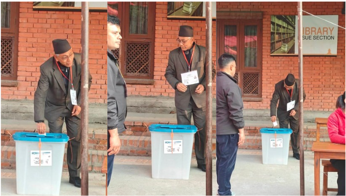 नेमकिपा सचिव प्रेम सुवालद्वारा भक्तपुरमा मतदान