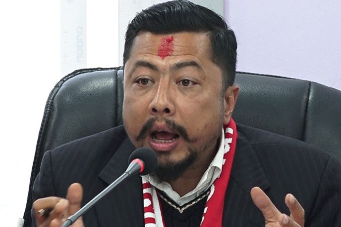 रसुवा बाढी: टनेलमा फसेकाका पीडित परिवारलाई ऊर्जामन्त्रीको आश्वासन- 'सरकार तपाईँहरूसँगै छ'
