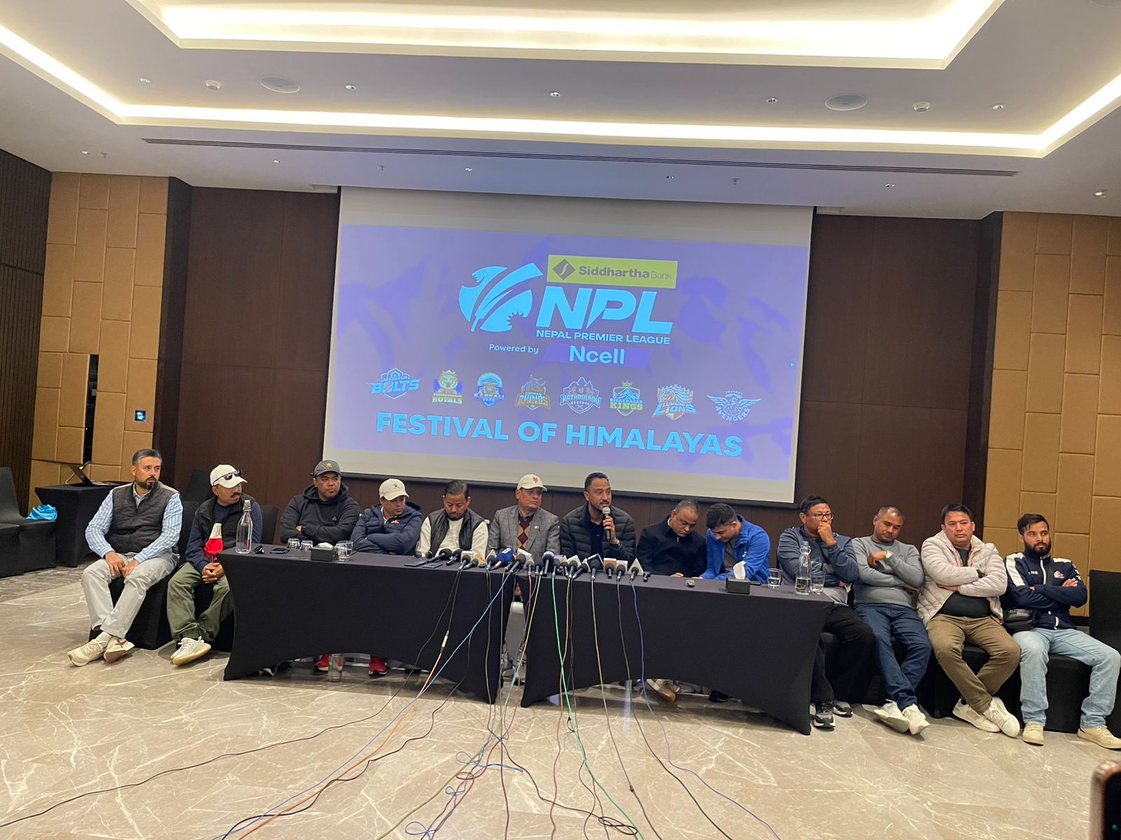 एनपीएललाई व्यवस्थित गर्न लागेका छौं, आर्थिक मुूल्यांकन पछि गरौंला : पारस खड्का