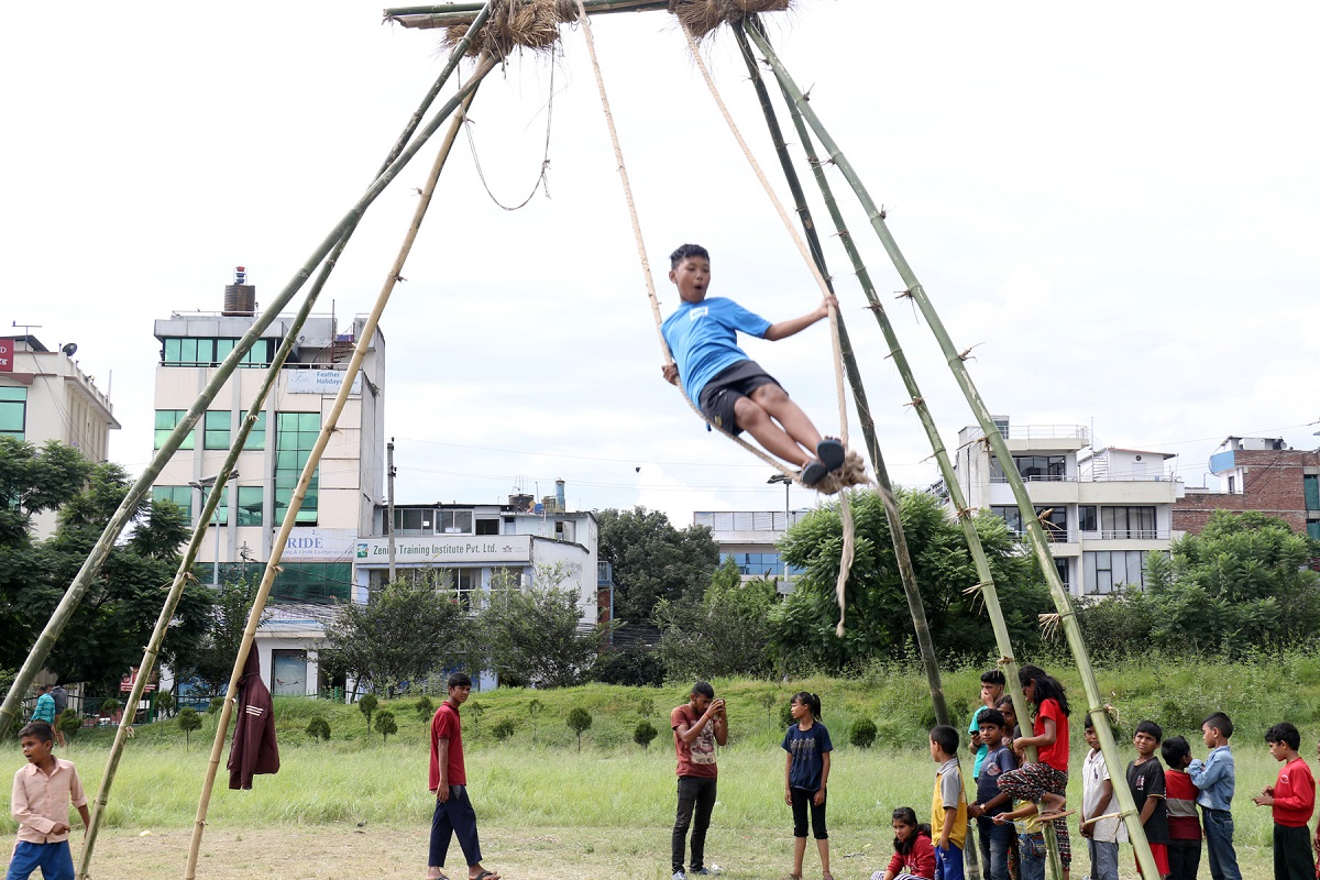 दसैँमा देशभर लिङ्गे पिङ निर्माण गर्दै पर्यटन बोर्ड