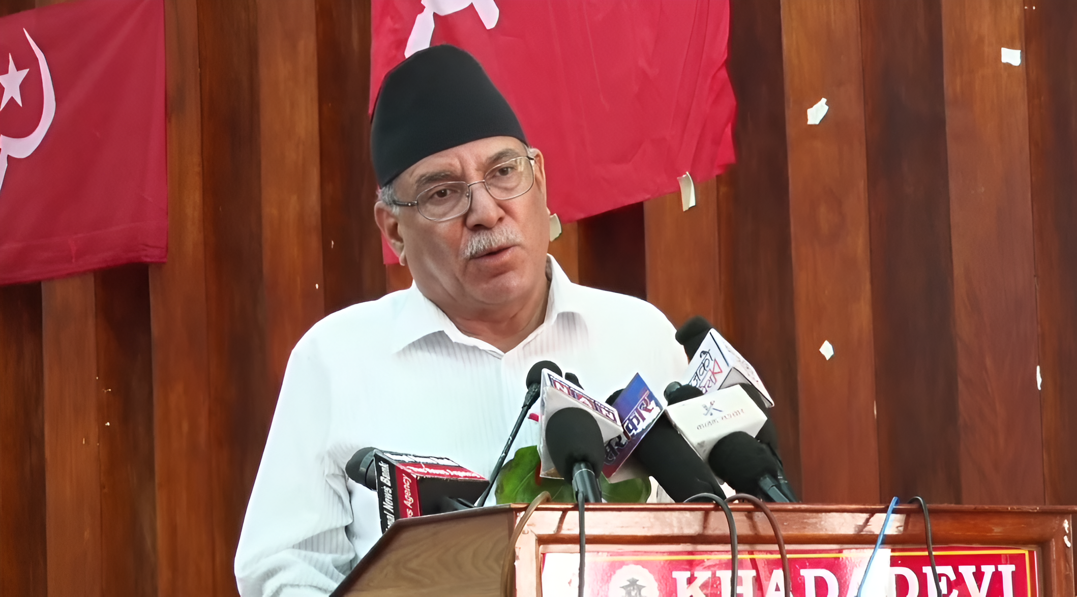 सरकारविरुद्ध दशैं तिहारपछि सडक आन्दोलनमा जान्छौँ : प्रचण्ड