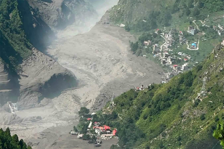 भोटेकोशी बाढी: जलविद्युत् क्षेत्रमा अर्बौँको क्षति, ४३१ मेगावाट प्रसारण ग्रिडबाट विच्छेद