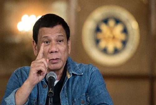 फिलिपिन्सका राष्ट्रपतिले राजनीतिबाट सन्यास लिने