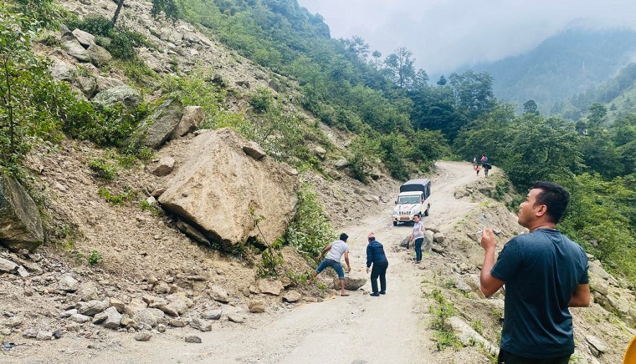 सिस्नेरी -दक्षिणकाली सडक आजदेखि ११ गतेसम्म बन्द