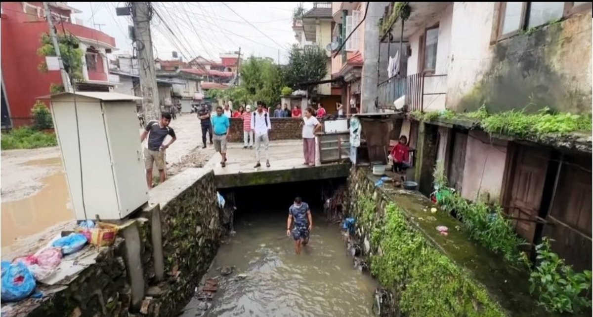 सामाखुशी खोलामा बेपत्ता बालकको शव दक्षिणकालीमा भेटियो