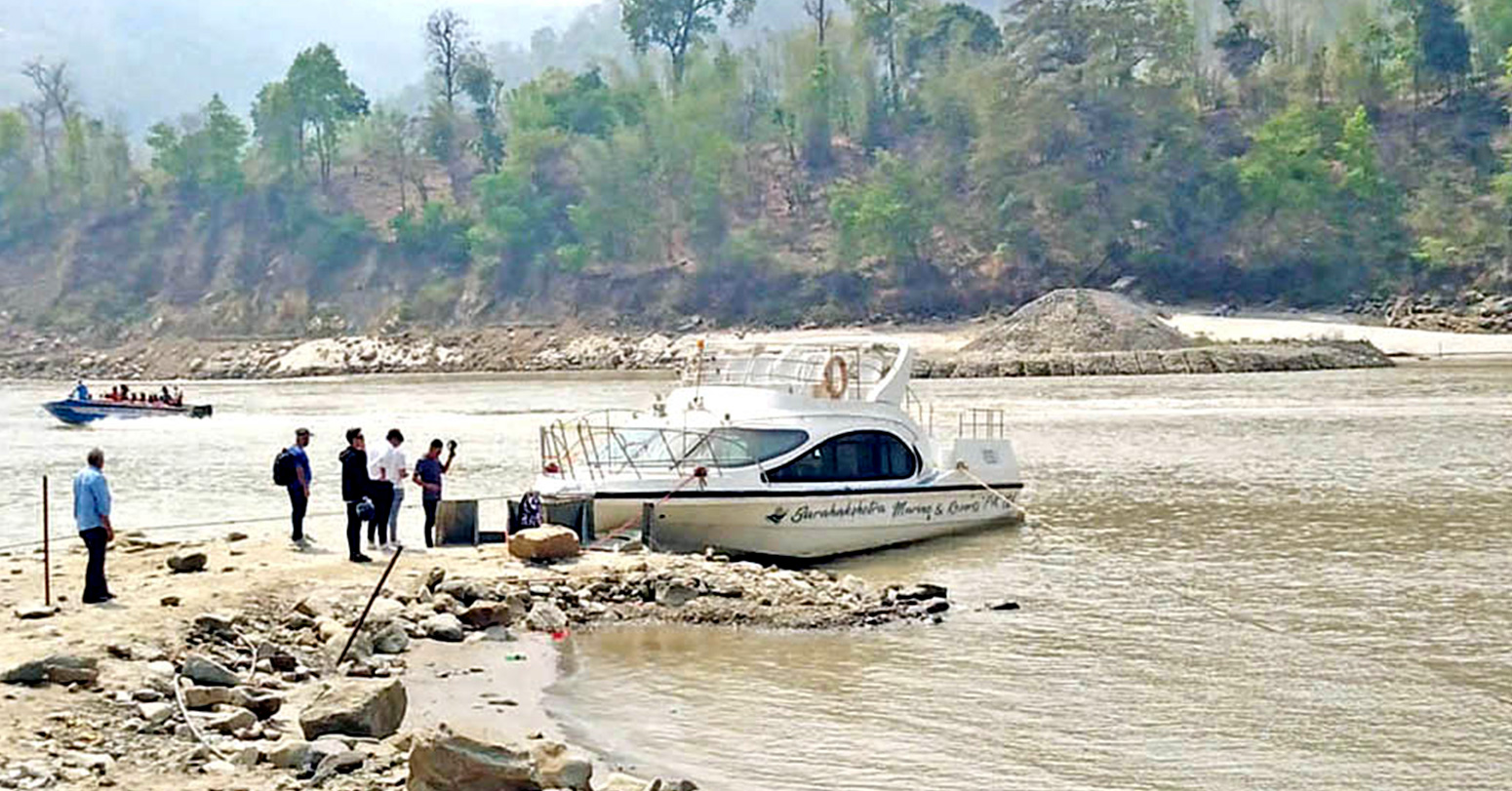 सप्तकोशीमा मोटरबोट दुर्घटना, तीन जनाको मृत्यु