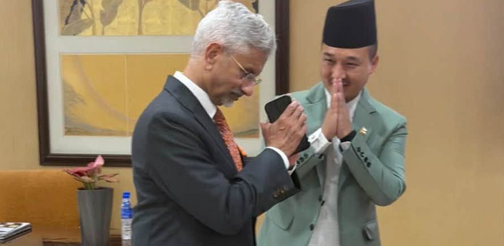 नेपाल-भारत द्विपक्षीय हित र सुरक्षा सहकार्यबारे गृहमन्त्री गुरुङ र जयशंकरबीच छलफल