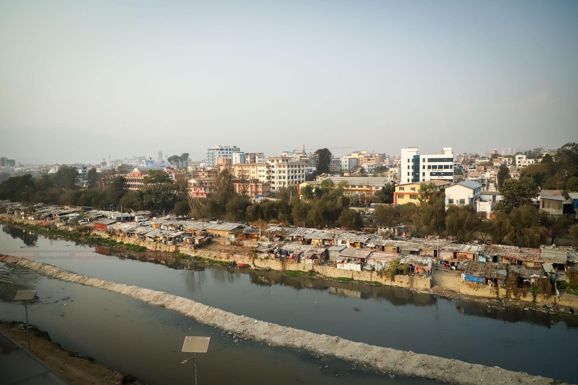 उपत्यकाभित्र नदी किनारमा रहेका सुकुम्बासी बस्ती हटाउन सर्वोच्चको आदेश