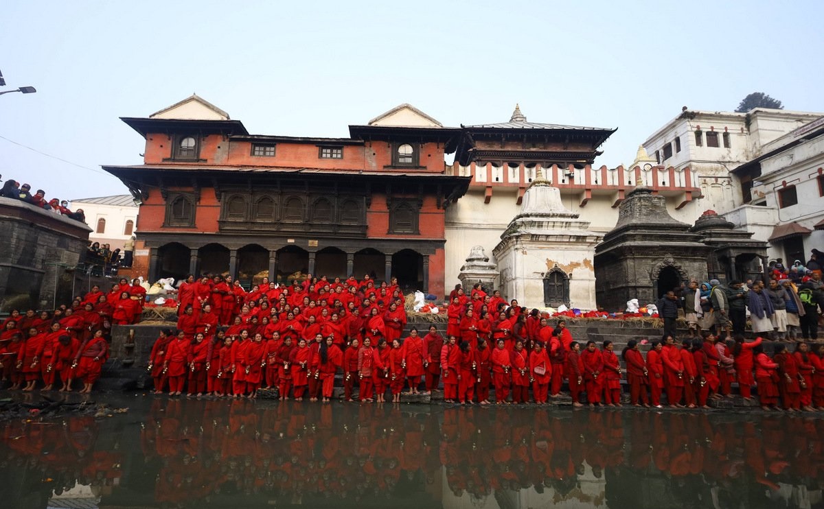 माधवनारायण स्वस्थानीका व्रतालुहरू परदेश यात्रा, बुधबार बिहान पशुपतिमा पूजा