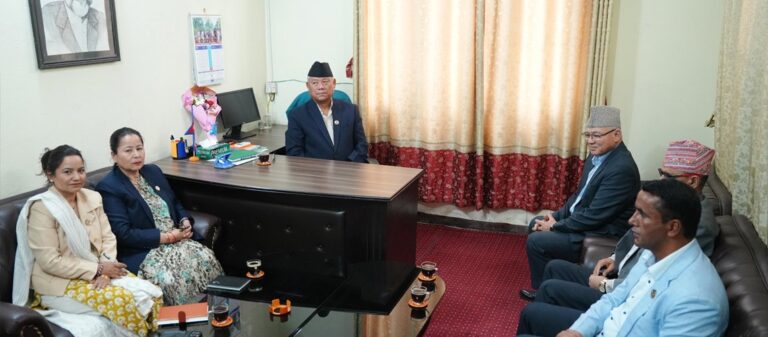 अध्यादेश स्वीकृत नगर्न राष्ट्रपतिलाई विपक्षी दलकाे आग्रह