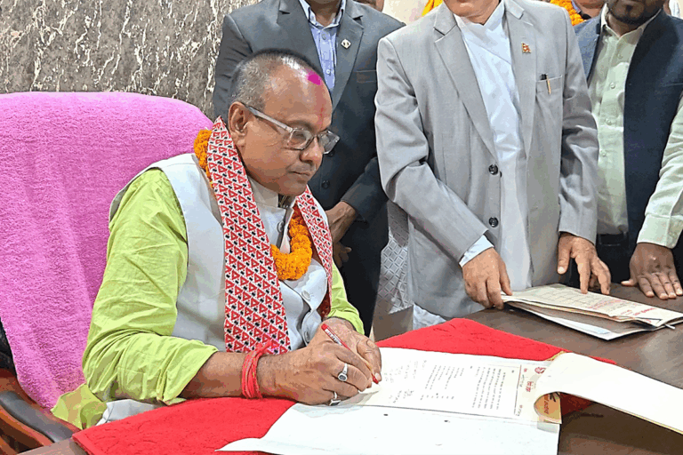 मधेस प्रदेश सरकार गठन भएको एक महिनासम्म पनि मन्त्रिमण्डल अपूर्ण